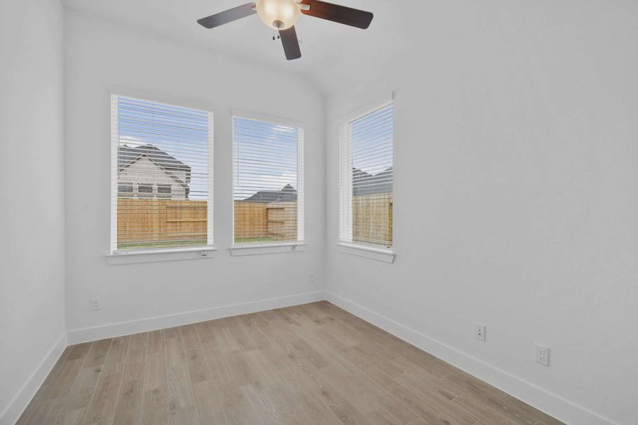 Spacious, unfurnished interior of a new home in Attwater 55s, Waller (Image 11).