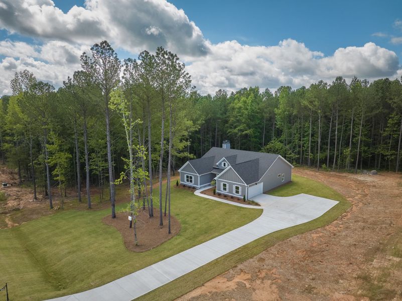 Image 39 of a home in Flint Farms.