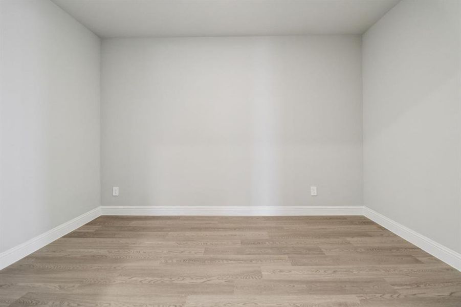 Photo is not of the actual home, but is an inspirational photo of builder’s model home and may depict options, furnishings, and/or decorator features that are not included.