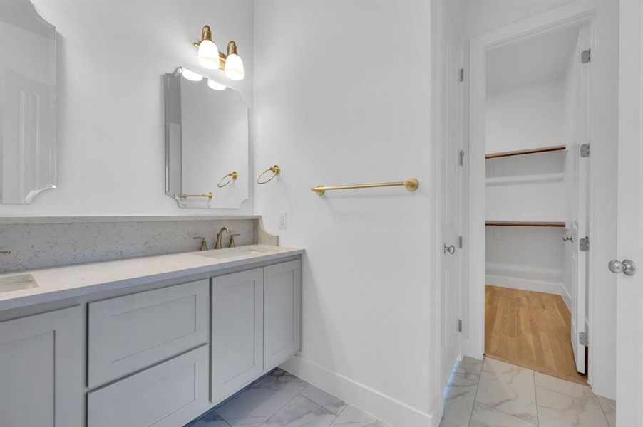 Furnished interior view inside a new home in , Midlothian (Image 11).