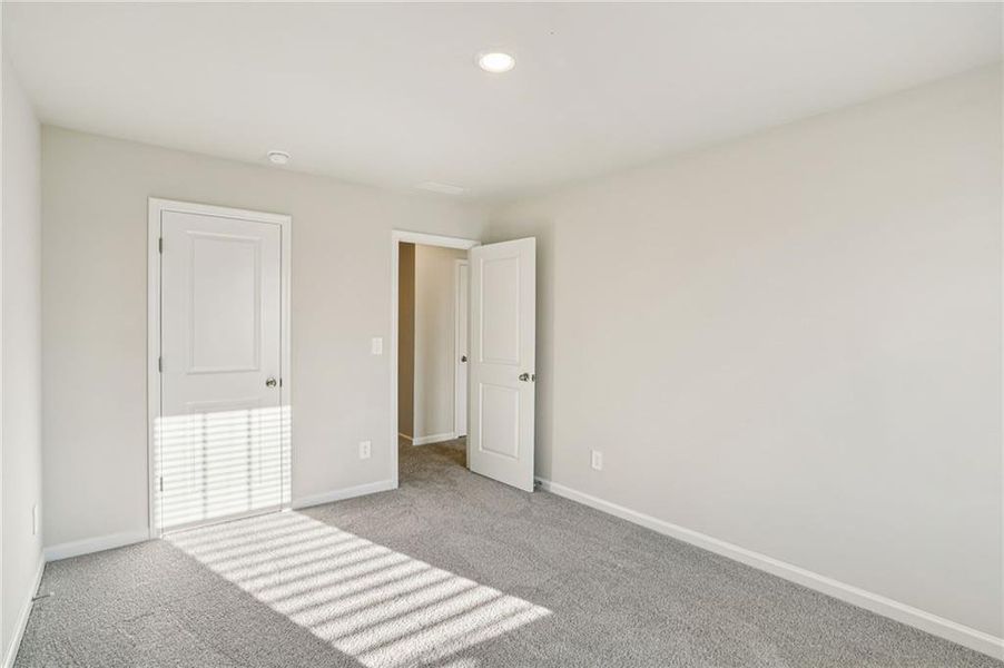 Spacious, unfurnished interior of a new home in , Conyers (Image 26).