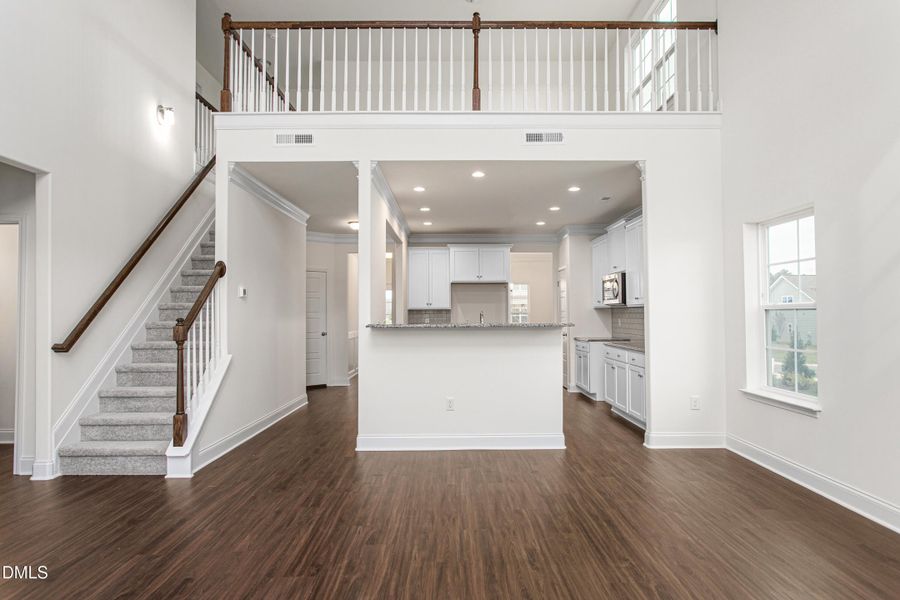 1932 Darrell Drive-12