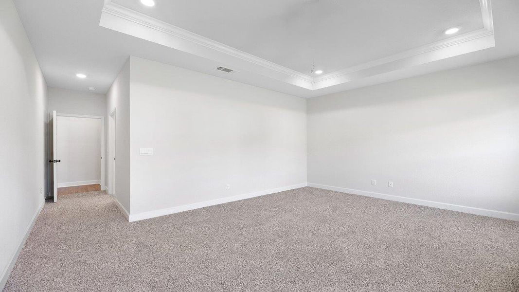 Representative unfurnished interior of a home built from the The Jasmine by D.R. Horton in Meadows at Rehwinkel, Crawfordville (Image 26).