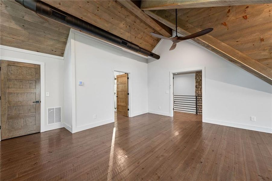 Spacious, unfurnished interior of a new home in , Mineral Bluff (Image 22).