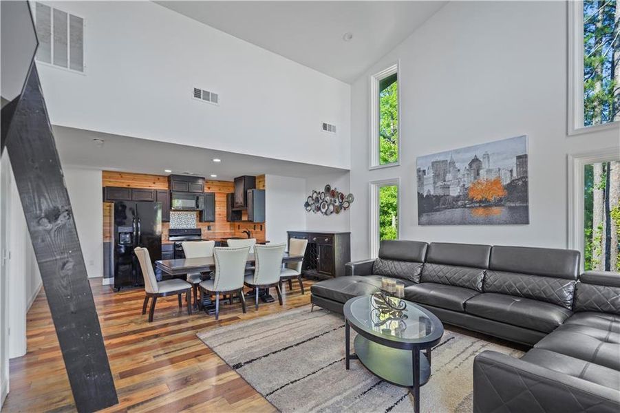 Furnished interior view inside a new home in , Jackson (Image 7).