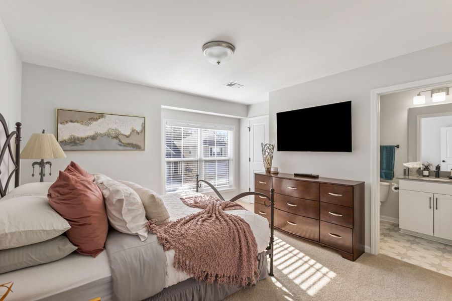 Furnished interior view inside a new home in Windsor Crossing, North Charleston (Image 16).