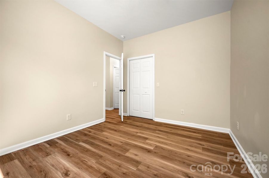 Spacious, unfurnished interior of a new home in , Bostic (Image 25).