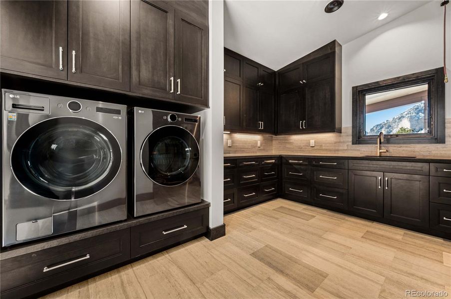Attached 2-car garage laundry and mudroom Attached 2-car garage laundry and mudroom