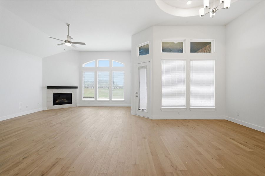 Spacious, unfurnished interior of a new home in Suncreek Estates, Rosharon (Image 44). Spacious, unfurnished interior of a new home in Suncreek Estates, Rosharon (Image 44).
