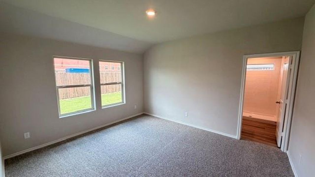 Spacious, unfurnished interior of a new home in Sandy Beach, Azle (Image 9). Spacious, unfurnished interior of a new home in Sandy Beach, Azle (Image 9).