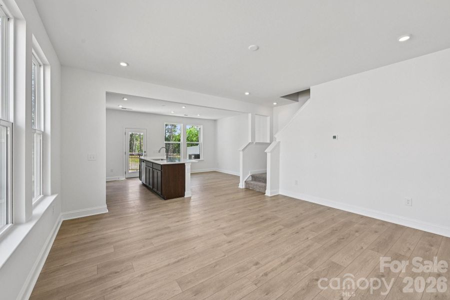 Spacious, unfurnished interior of a new home in Bell Glen, Charlotte (Image 35). Spacious, unfurnished interior of a new home in Bell Glen, Charlotte (Image 35).