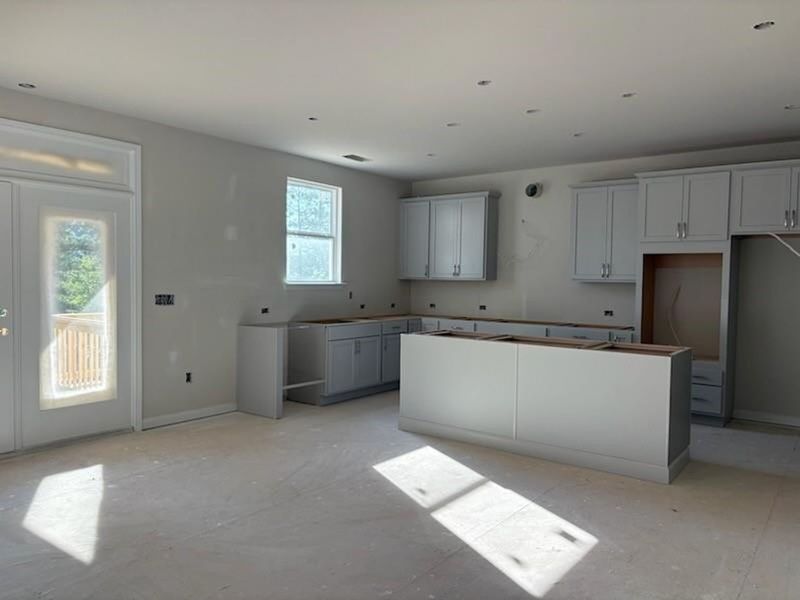 Image 10 of a home in Riverwood.