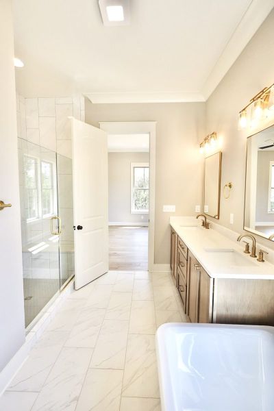 Furnished interior view inside a new home in Creekside, Cleveland (Image 18).