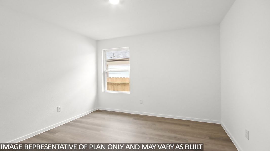 Spacious, unfurnished interior of a new home in Chapel Lakes, Montgomery (Image 19).