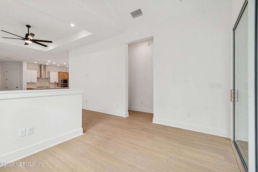 Spacious, unfurnished interior of a new home in Reflections 40' Front Load, Ponte Vedra (Image 17).