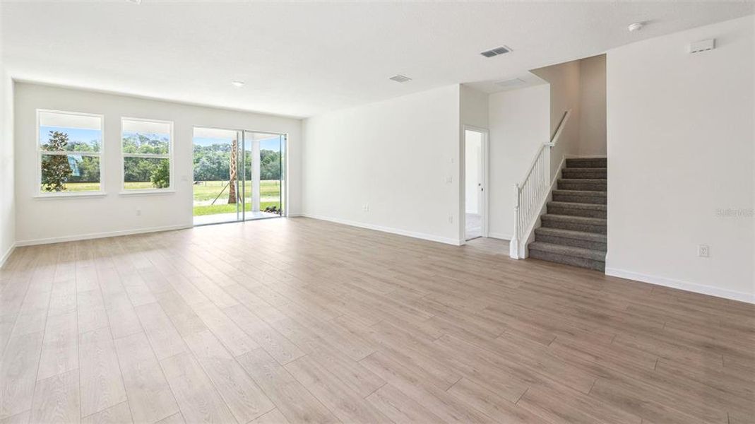 Spacious, unfurnished interior of a new home in Archers Mill, Ormond Beach (Image 15). Spacious, unfurnished interior of a new home in Archers Mill, Ormond Beach (Image 15).