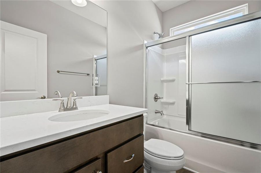 Furnished interior view inside a new home in Laurel Farms, Dallas (Image 10).