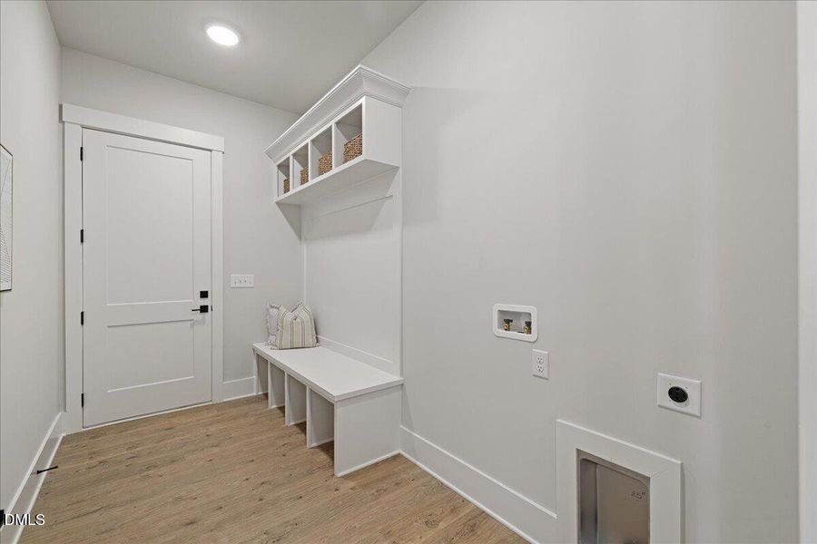 10-1027 Johnson Town Rd