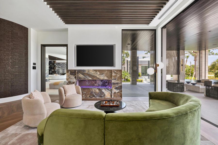 Spacious, unfurnished interior of a new home in , Jupiter (Image 73).