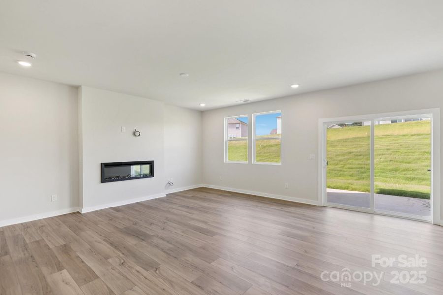 Spacious, unfurnished interior of a new home in The Trails at Carpenter Farms, Lincolnton (Image 11).
