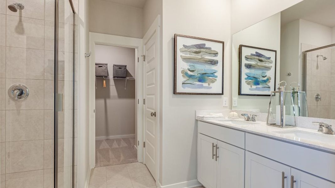 Vineyard-Grove Classic Collection Primrose Owner’s Suite