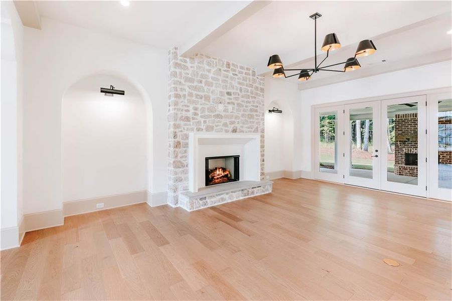 Spacious, unfurnished interior of a new home in , Jefferson (Image 25).