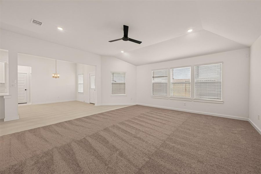 Spacious, unfurnished interior of a new home in Foxtail Palms, Manvel (Image 34). Spacious, unfurnished interior of a new home in Foxtail Palms, Manvel (Image 34).