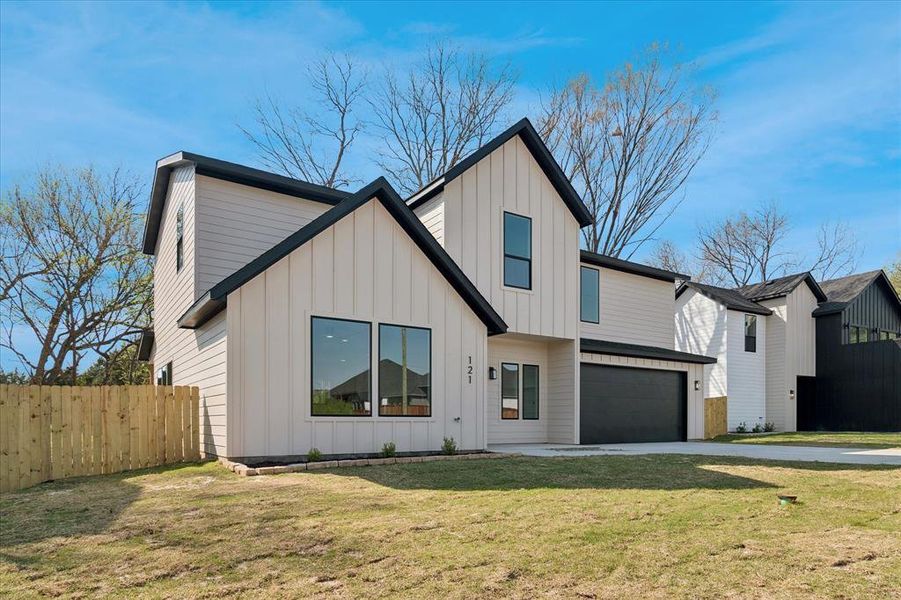 Front exterior of a new home in , Glenn Heights, TX, highlighting curb appeal (Image 21).