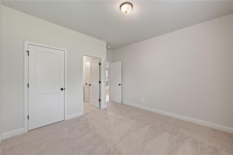 Spacious, unfurnished interior of a new home in , Loganville (Image 33).
