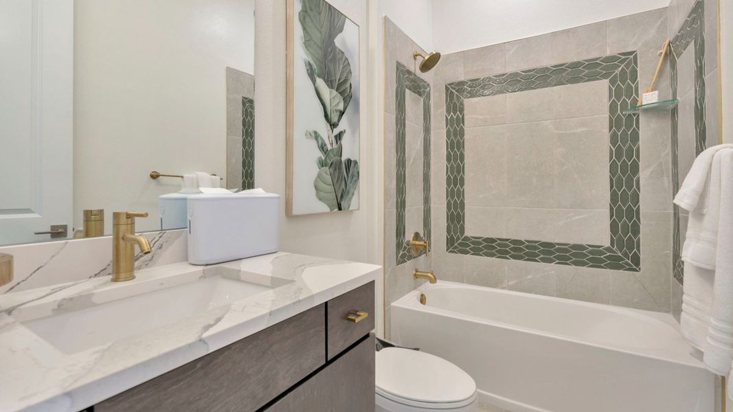 The Second Bathroom of another Grand Sabal Model which is available at Serengeti.