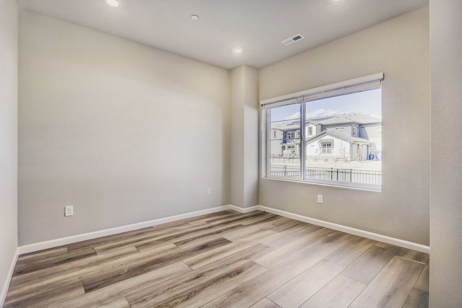 931 SCHLAGEL ST #2, Fort Collins, CO. - Slide 18 931 SCHLAGEL ST #2, Fort Collins, CO. - Slide 18