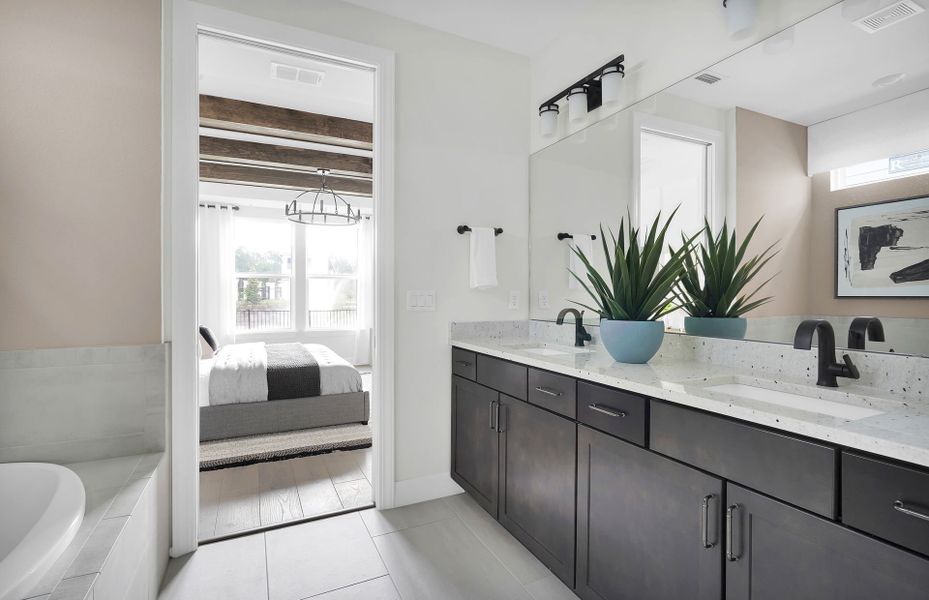Representative furnished interior of a home built from the Mystique Grand by Pulte Homes in Lakeview Estates, Palm Coast (Image 10).