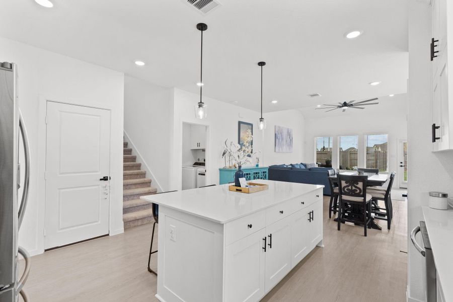 Furnished interior view inside a new home in Lago Mar, Texas City (Image 7).