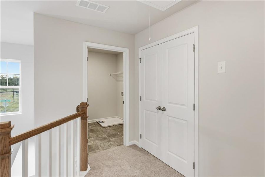 Spacious, unfurnished interior of a new home in , Jefferson (Image 14).