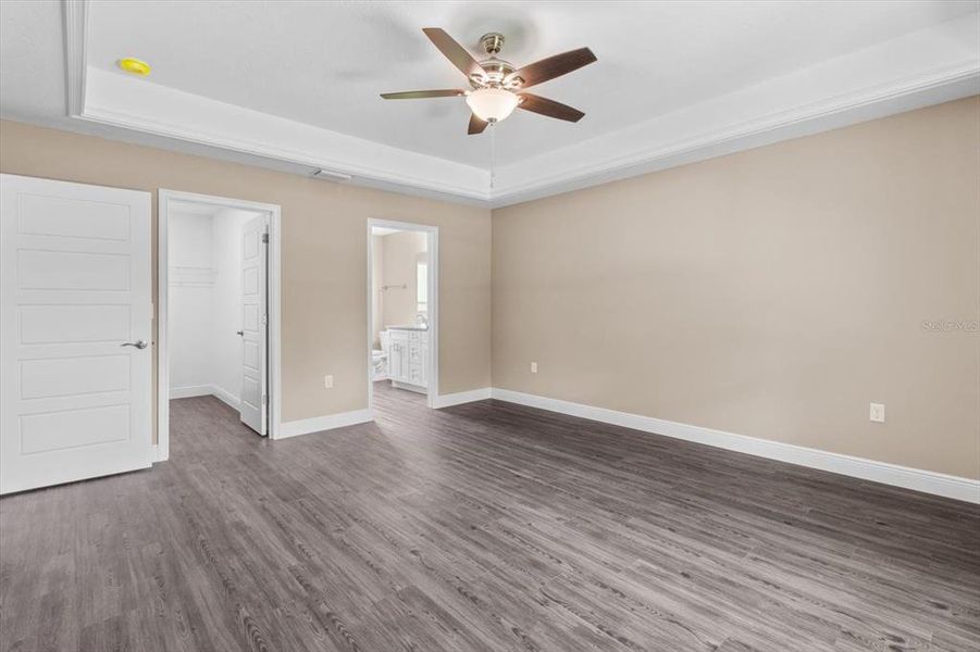 Spacious, unfurnished interior of a new home in , Citrus Springs (Image 18).