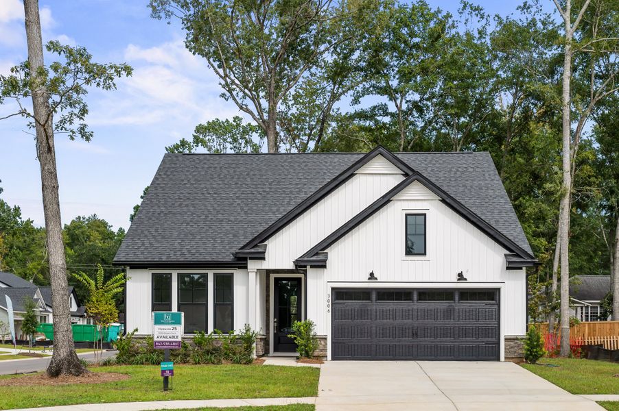 Representative exterior photo of a completed home built from the Arlington by Hunter Quinn Homes in Horry County Homes, Myrtle Beach, SC (Image 27).