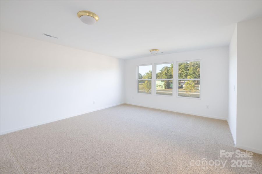 Spacious, unfurnished interior of a new home in Morrow Brook, Albemarle (Image 16).