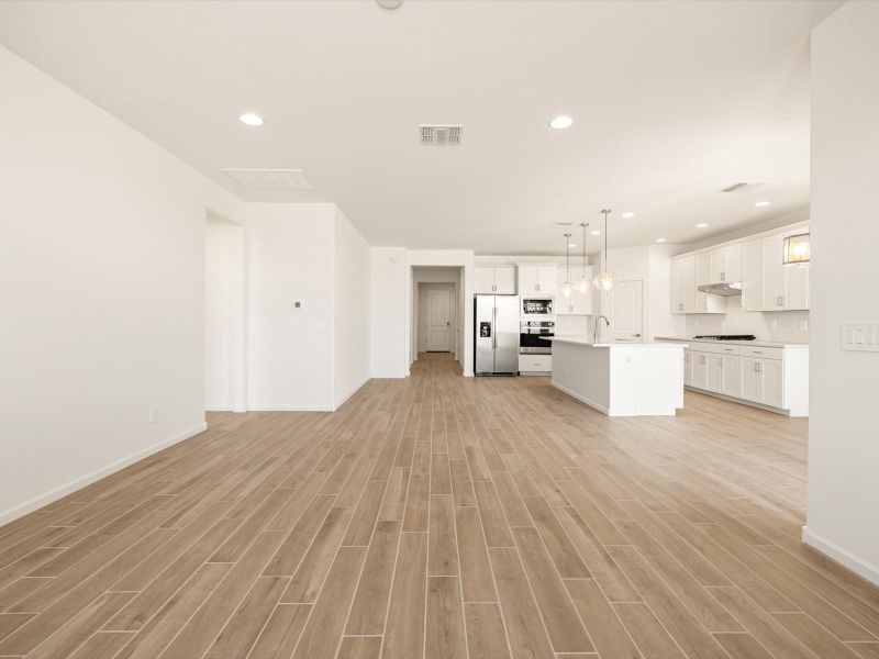 Welcome to the 1840 floorplan image taken at Arbor at Madera in Sahuarita, AZ. Welcome to the 1840 floorplan image taken at Arbor at Madera in Sahuarita, AZ.