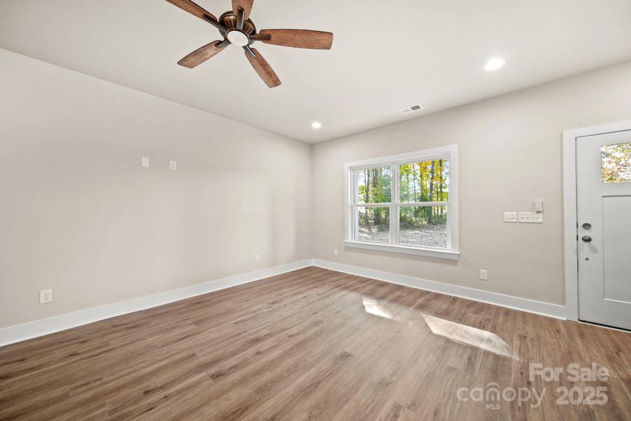 Spacious, unfurnished interior of a new home in , Monroe (Image 21).
