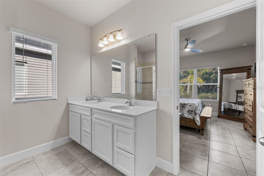 Furnished interior view inside a new home in , Parrish (Image 19).