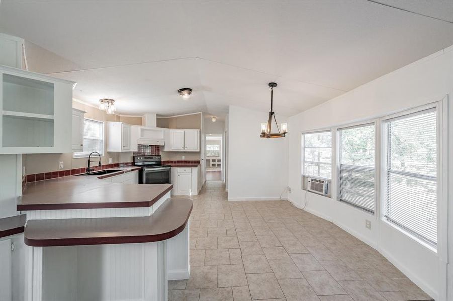 Furnished interior view inside a new home in , Millsap (Image 4).