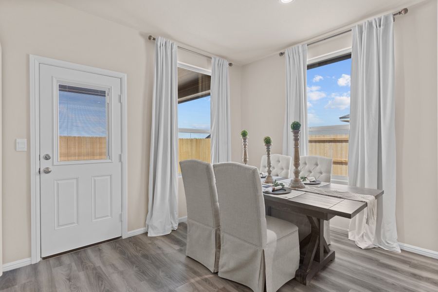 Representative furnished interior of a home built from the Oxford by D.R. Horton in Yukon Ridge, Odessa (Image 13). Representative furnished interior of a home built from the Oxford by D.R. Horton in Yukon Ridge, Odessa (Image 13).