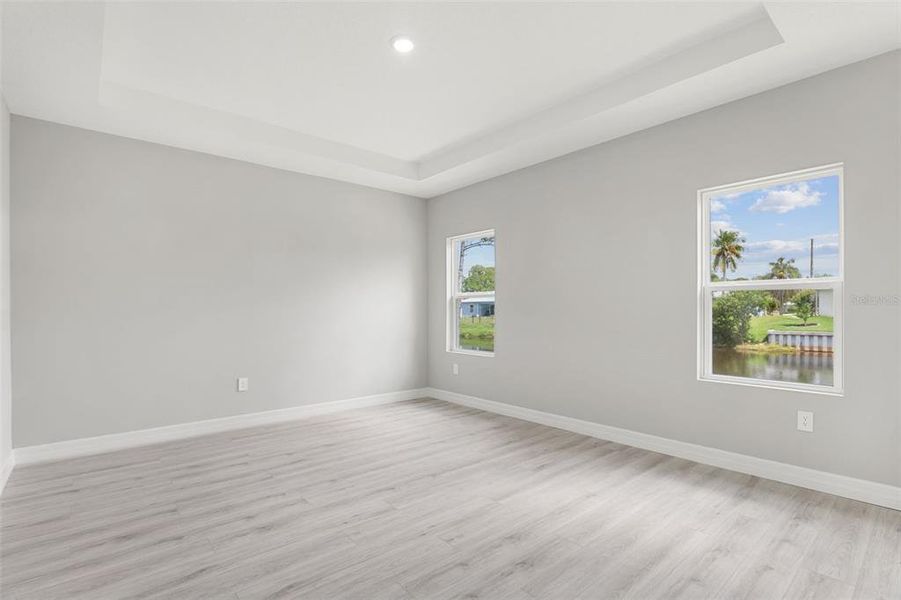 Spacious, unfurnished interior of a new home in , Sebastian (Image 16).