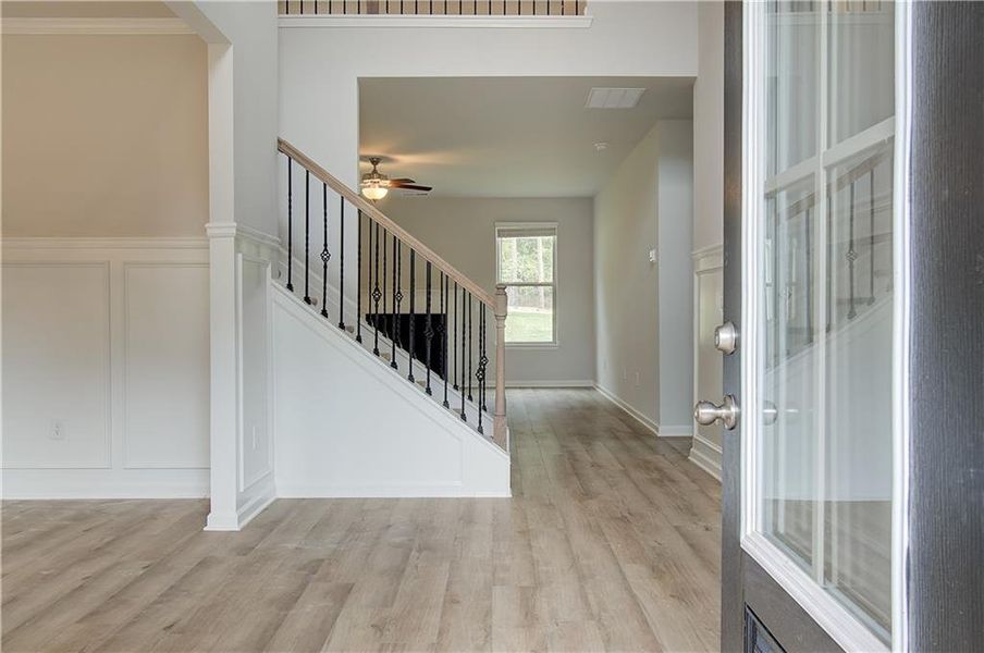 Spacious, unfurnished interior of a new home in Riverbend Overlook, Fayetteville (Image 22).