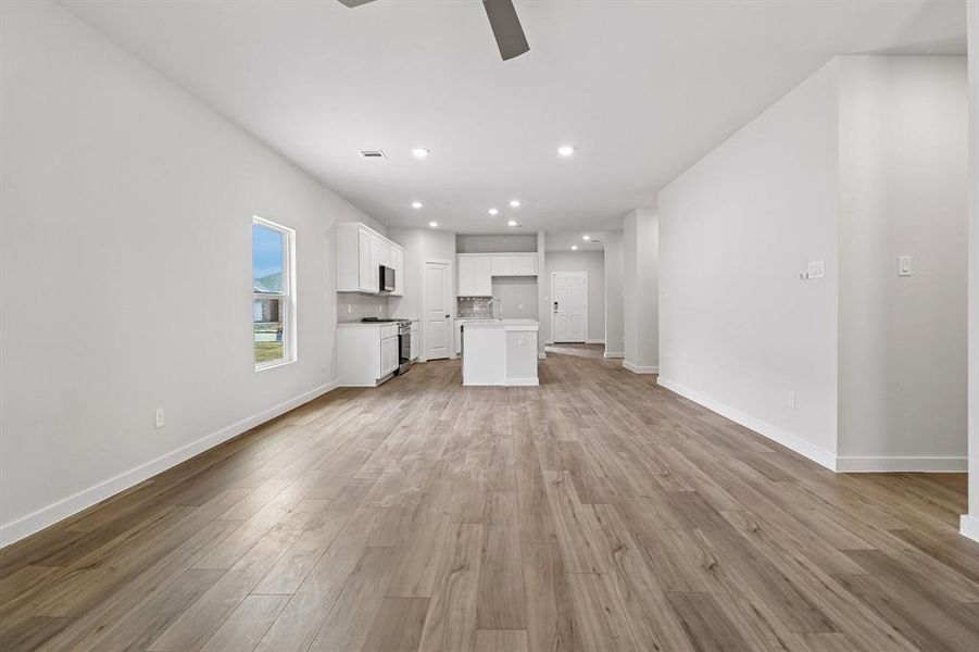 Spacious, unfurnished interior of a new home in Pennsylvania Avenue, Springtown (Image 32). Spacious, unfurnished interior of a new home in Pennsylvania Avenue, Springtown (Image 32).