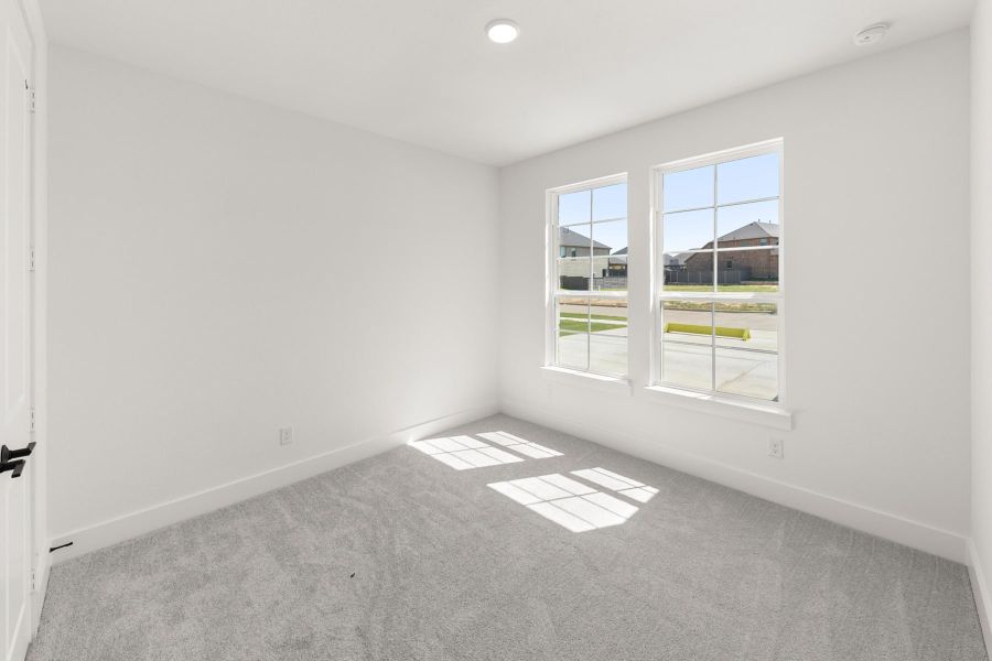 Spacious, unfurnished interior of a new home in Union Park, Little Elm (Image 23).