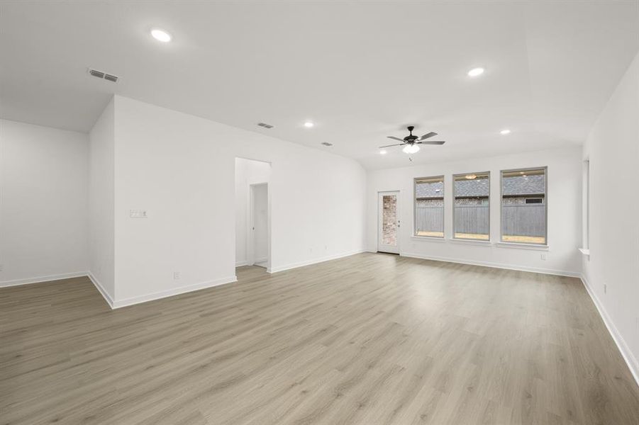 7502 Foxglove- Dining-1