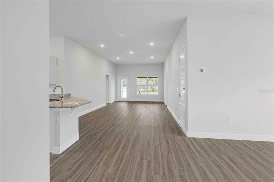 Spacious, unfurnished interior of a new home in The Preserve at Laurel Lake, Lake City (Image 18).