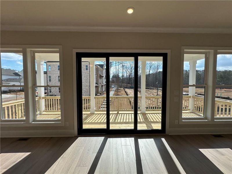 Spacious, unfurnished interior of a new home in Waterside Single Family, Peachtree Corners (Image 17).