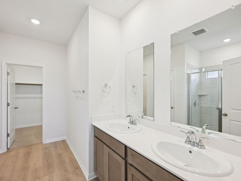 Furnished interior view inside a new home in Lexington Parke, Del Valle (Image 3).